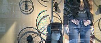 Vitrine anim&eacute;e Flagship H&M