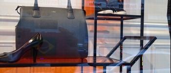 Mobilier filaire pour Le Printemps