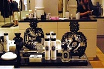 Animation vitrine de parfumerie